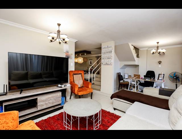 3 BEDROOM APARTMENT FOR SALE IN LA MERCY